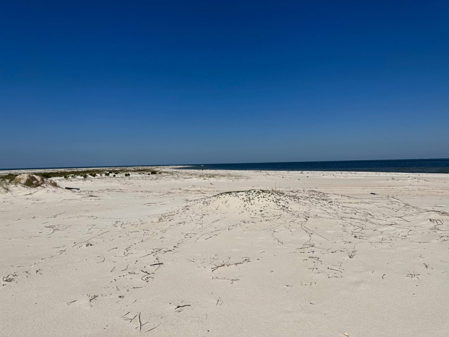 White sand beach on the Northeast Mississippi